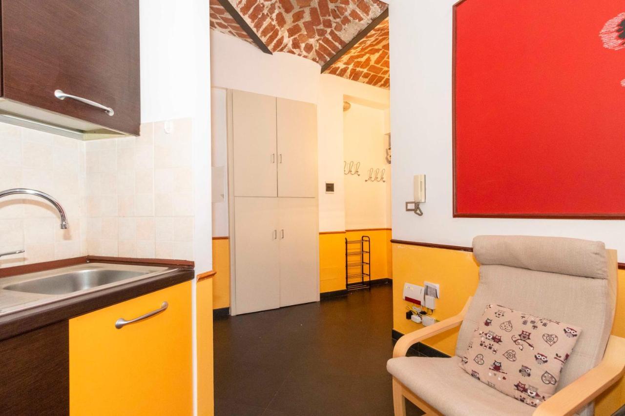 Colourful & Cozy Apartment Cenisia Турин Екстер'єр фото