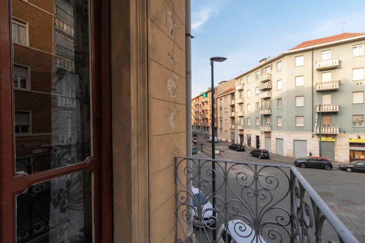 Colourful & Cozy Apartment Cenisia Турин Екстер'єр фото
