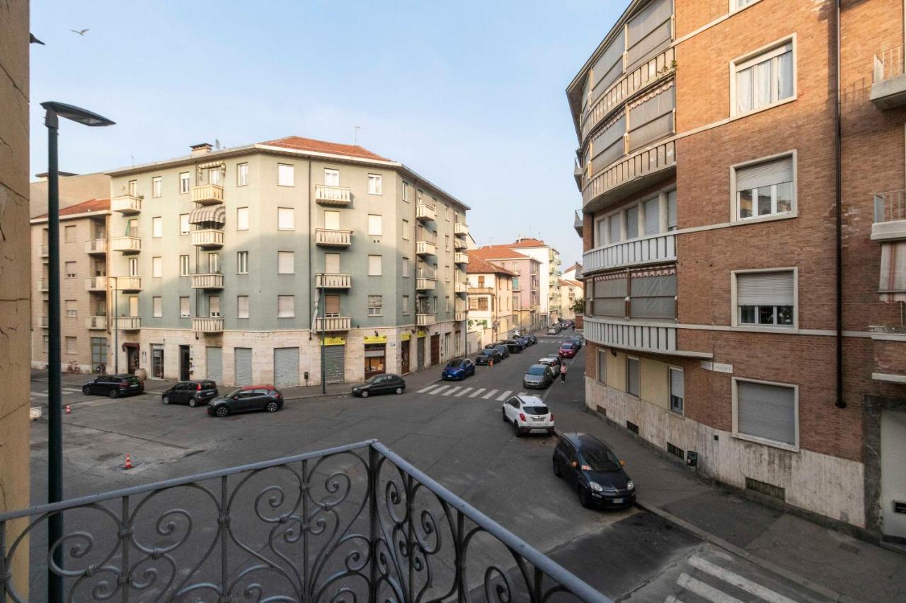Colourful & Cozy Apartment Cenisia Турин Екстер'єр фото